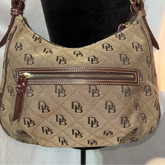 Dooney & Bourke DB Signature One Strap Shoulder Bag - Picture 4 of 9